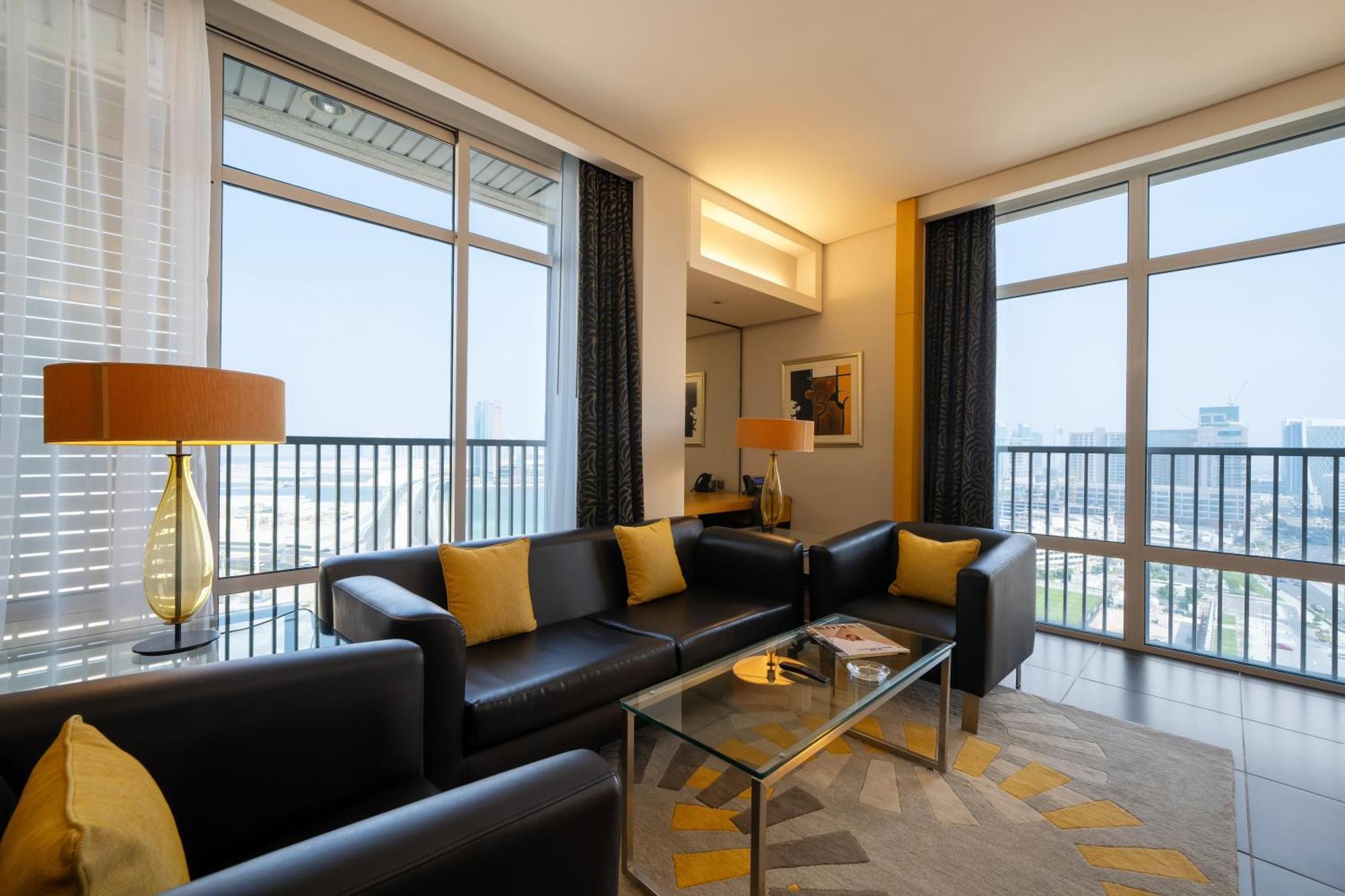 Hala Arjaan By Rotana, Deluxe Hotel Apartments Abu Dabi Exterior foto